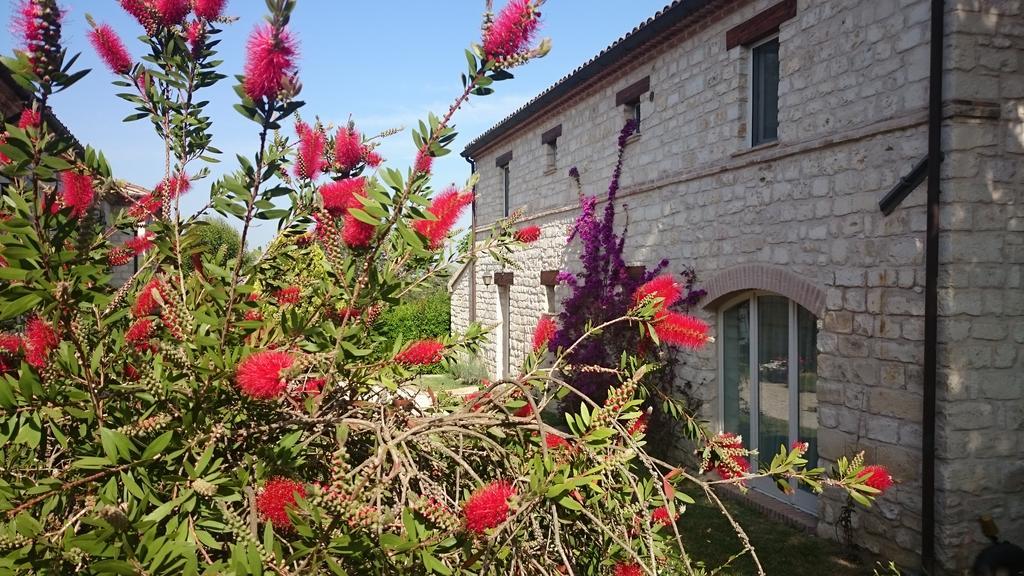 Valcastagno Relais & Residence Sirolo Exterior foto